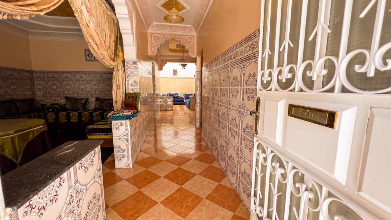 Dar Haut De Gamme Et A Un Prix Imaginaire Hostcom For Families Only Уджда Екстериор снимка