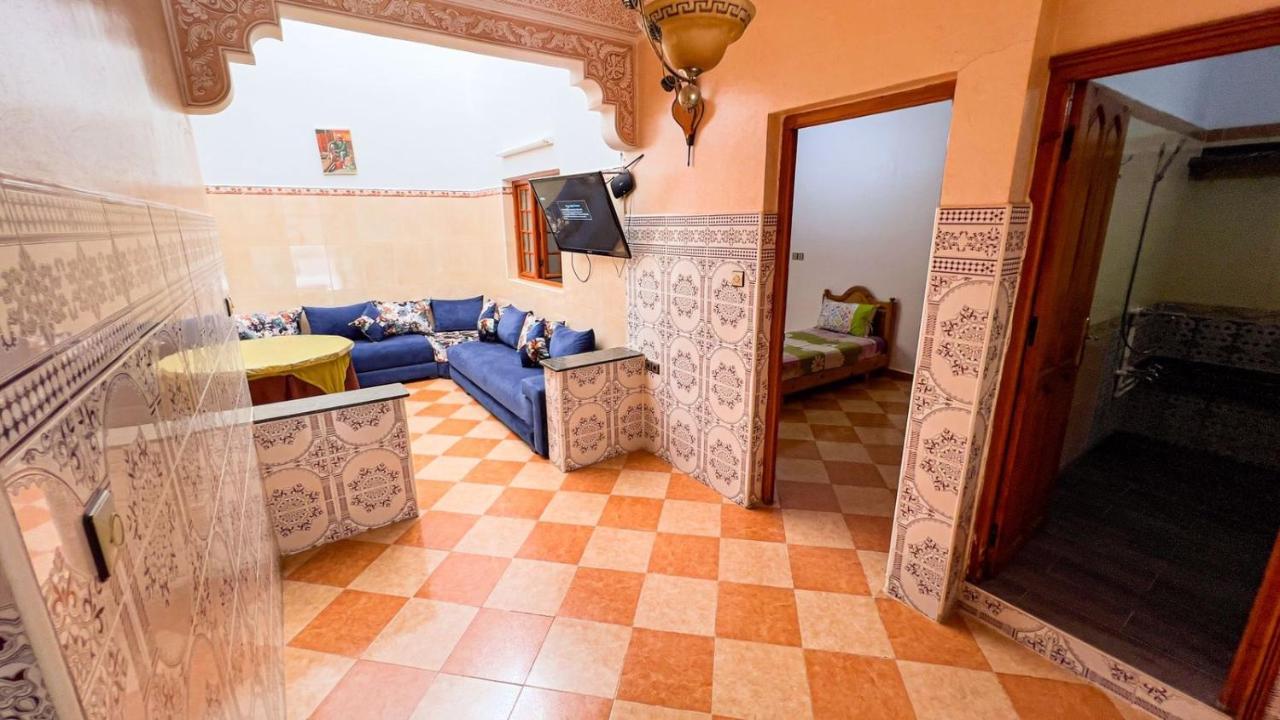 Dar Haut De Gamme Et A Un Prix Imaginaire Hostcom For Families Only Уджда Екстериор снимка