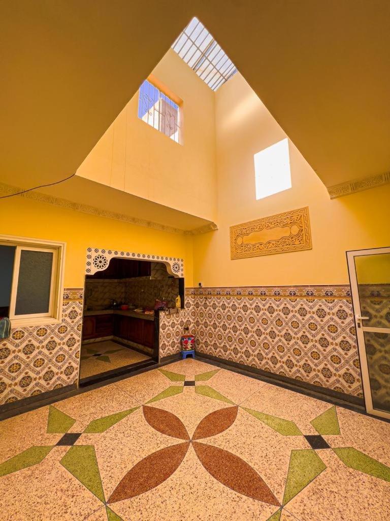 Dar Haut De Gamme Et A Un Prix Imaginaire Hostcom For Families Only Уджда Екстериор снимка